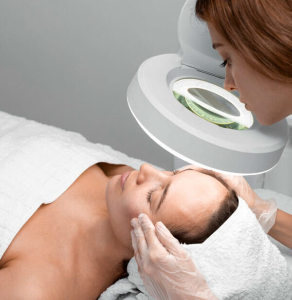 Fototerapia Facial con Luz